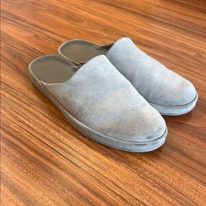 Vince Men's Light Gray Suede Loafers